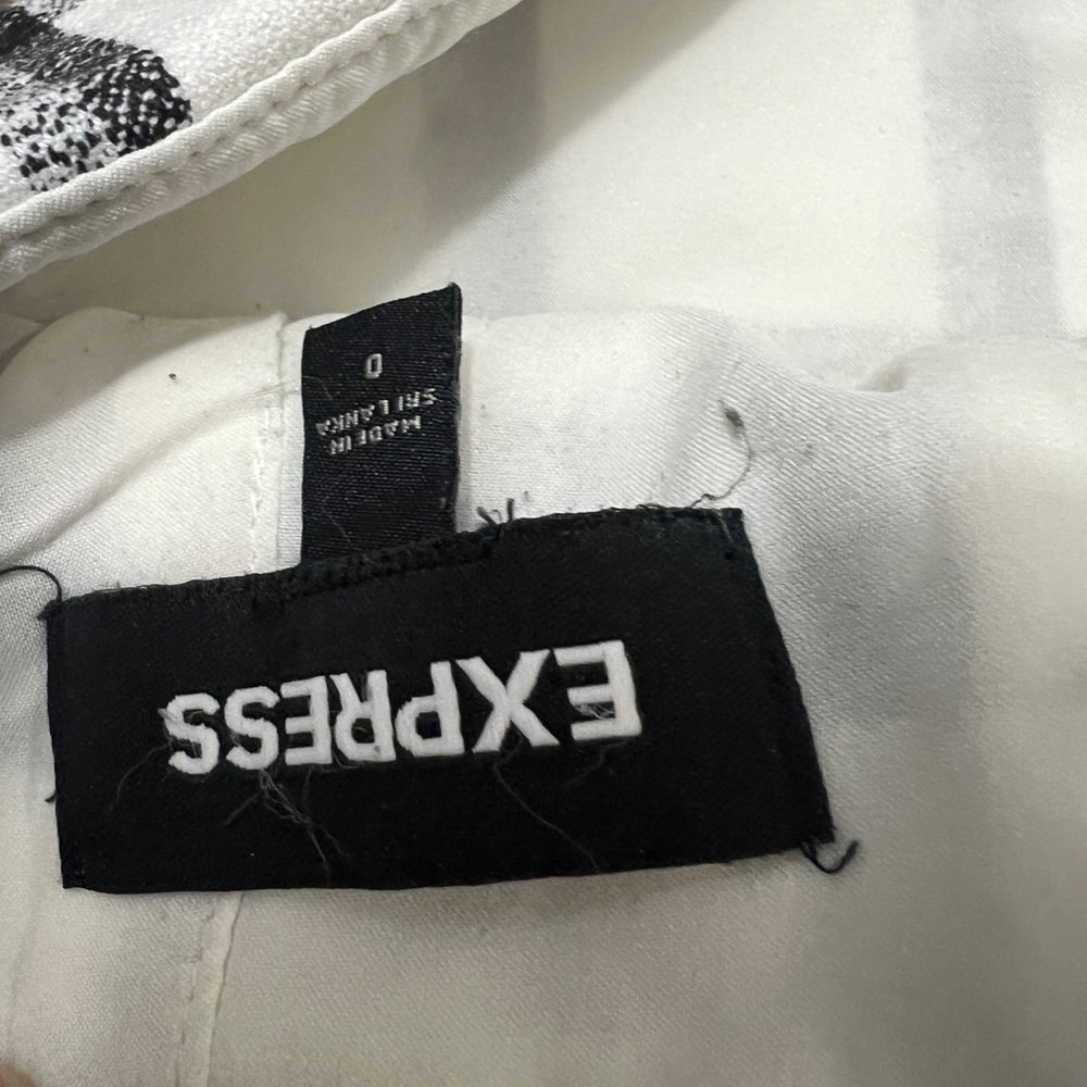 Express Black and White Monochrome Plaid Checkered Pencil Skirt - Picture 4 of 5